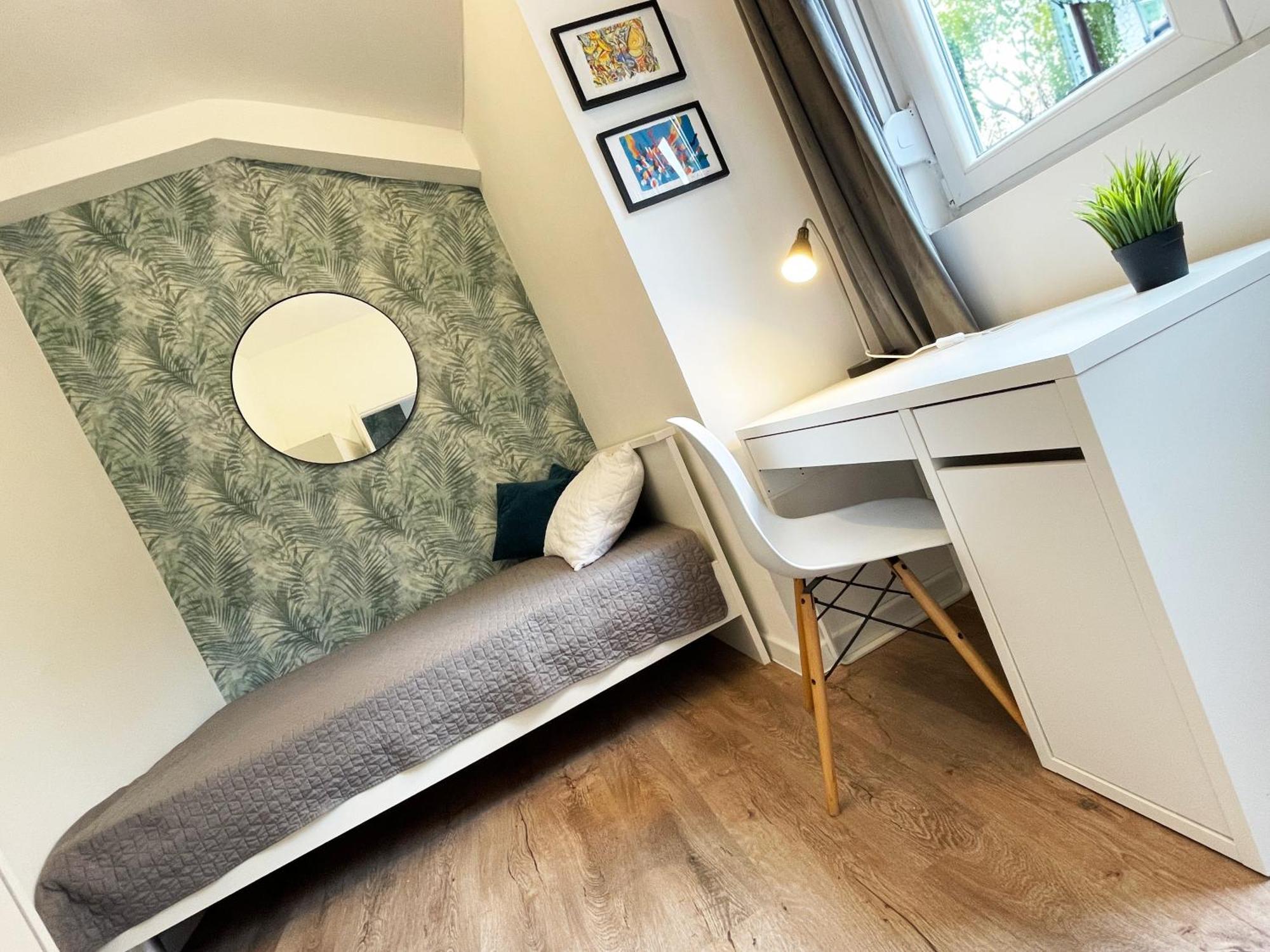 Cute Apartment In Rijeka Near Beach With Parking Eksteriør billede
