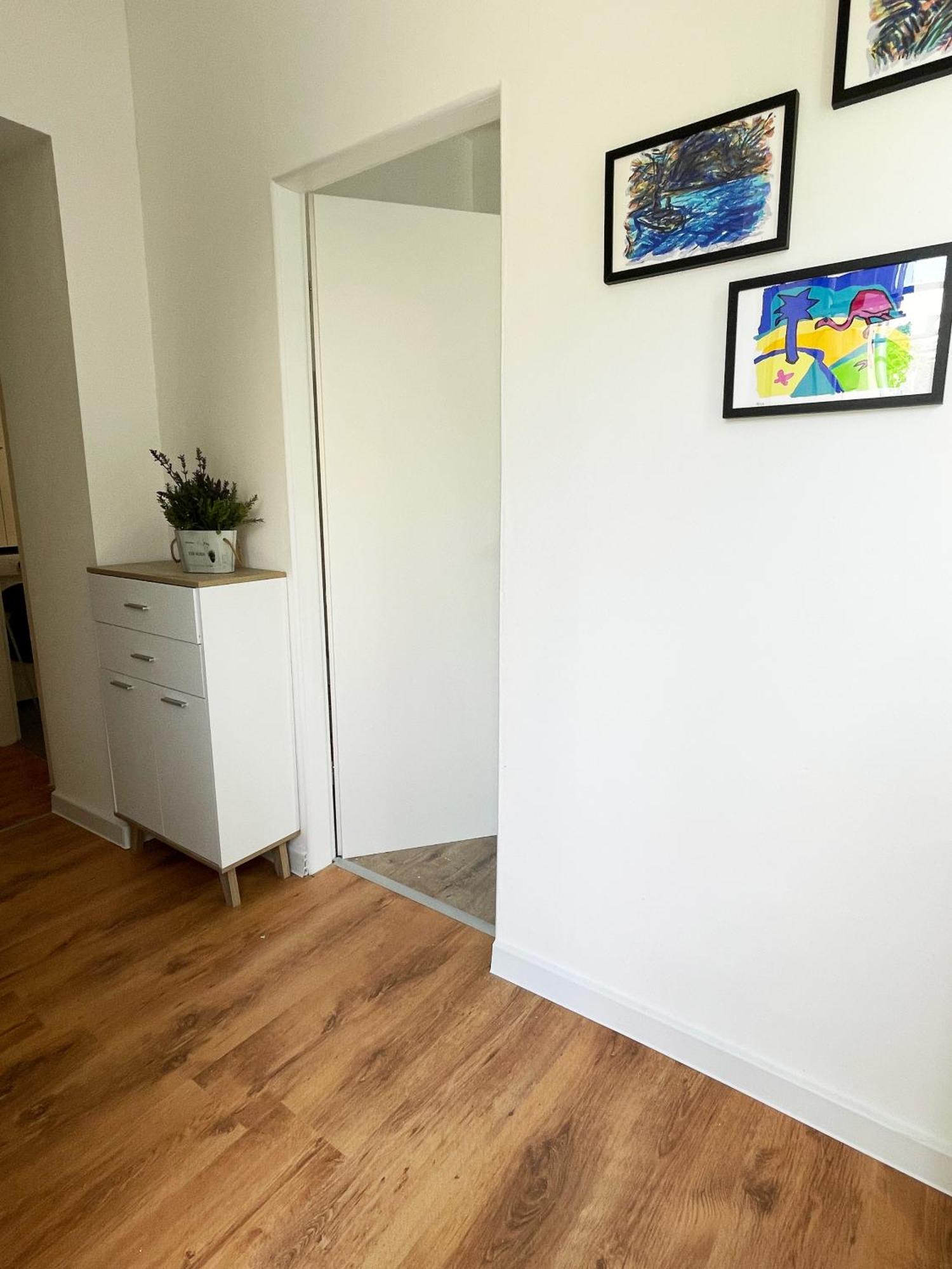 Cute Apartment In Rijeka Near Beach With Parking Eksteriør billede